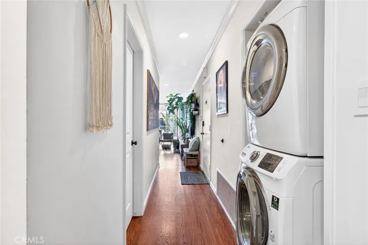 907 E Ocean Boulevard, Long Beach, California 90802