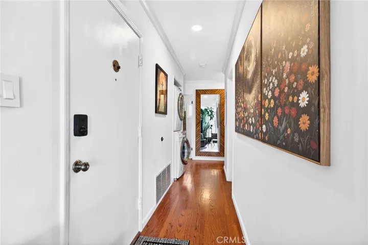 907 E Ocean Boulevard, Long Beach, California 90802