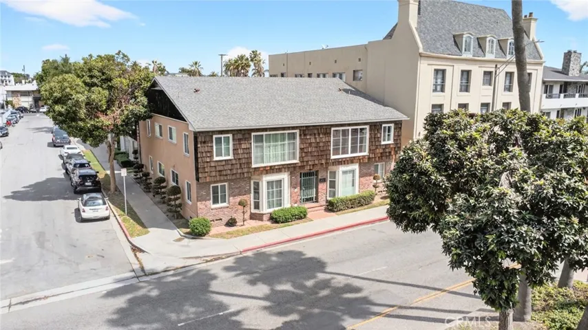 907 E Ocean Boulevard, Long Beach, California 90802
