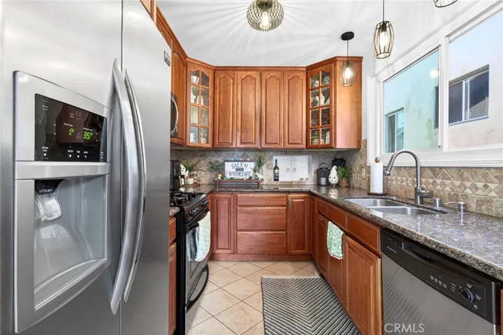 907 E Ocean Boulevard, Long Beach, California 90802