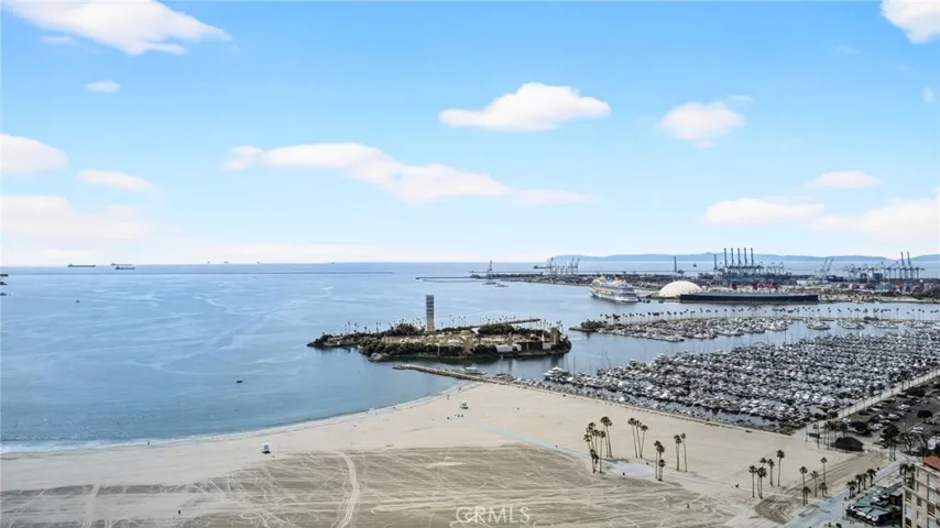 907 E Ocean Boulevard, Long Beach, California 90802