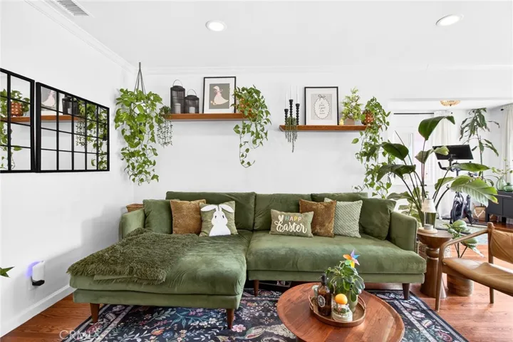 907 E Ocean Boulevard, Long Beach, California 90802