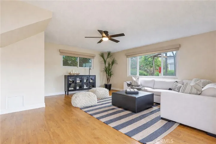 Family room,