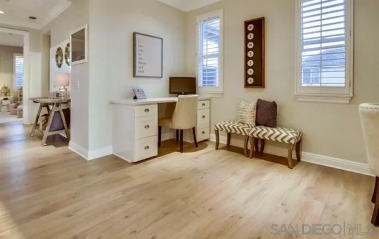 Upstairs hallways with extra space for office, study area, etc..