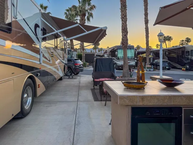 rv lot 108-17