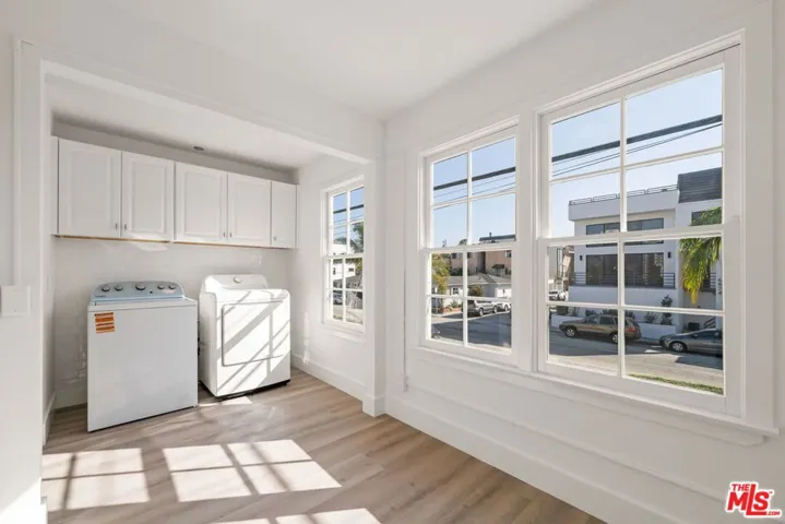 6821 E Ocean Boulevard, Long Beach, California 90803