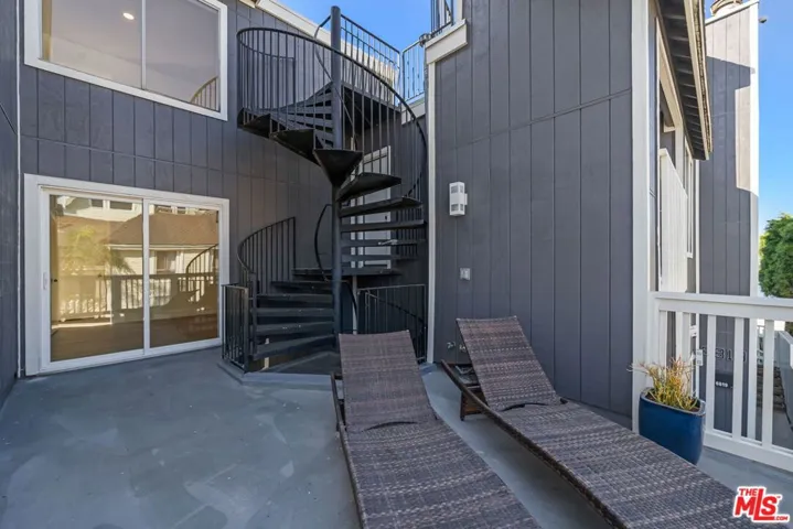 6821 E Ocean Boulevard, Long Beach, California 90803