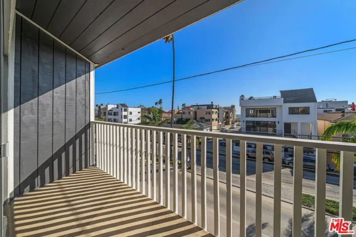 6821 E Ocean Boulevard, Long Beach, California 90803
