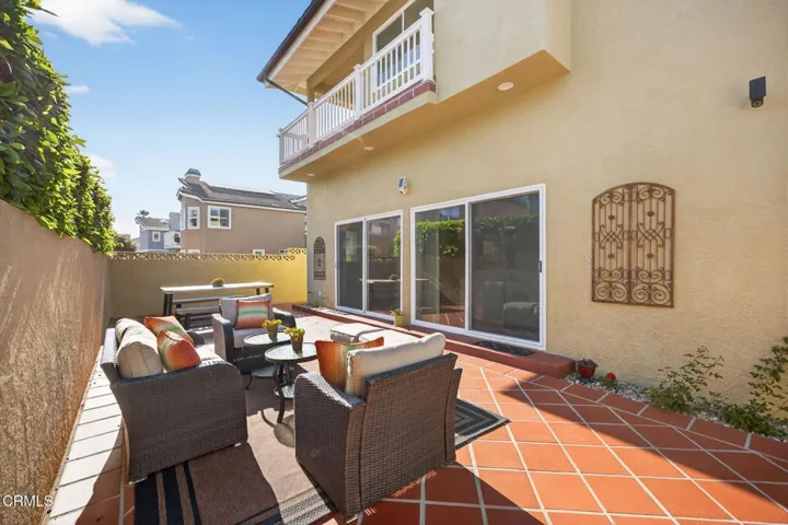 46-web-or-mls-UpmarketMedia-5114Mar-018