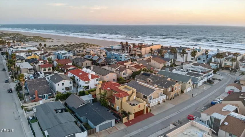 54-web-or-mls-UpmarketMedia-5114Mar-Aer-