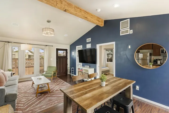 3679 Landis, San Diego, California 92104