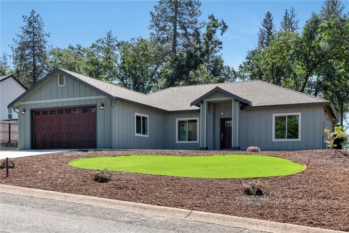 460 Nottingham, Paradise, California 95969