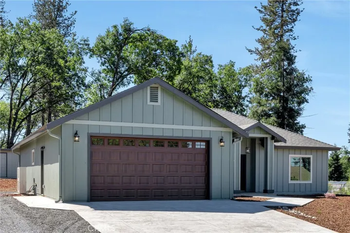 460 Nottingham, Paradise, California 95969
