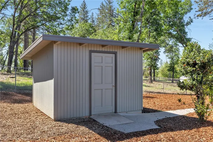 460 Nottingham, Paradise, California 95969