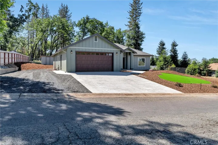 460 Nottingham, Paradise, California 95969
