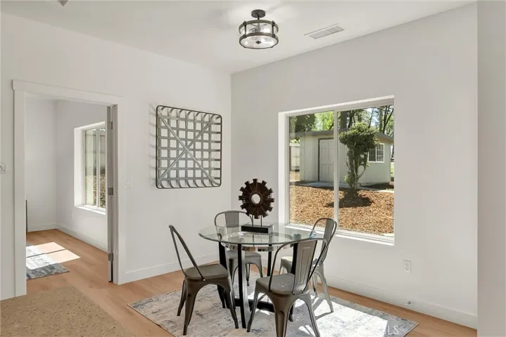 460 Nottingham, Paradise, California 95969