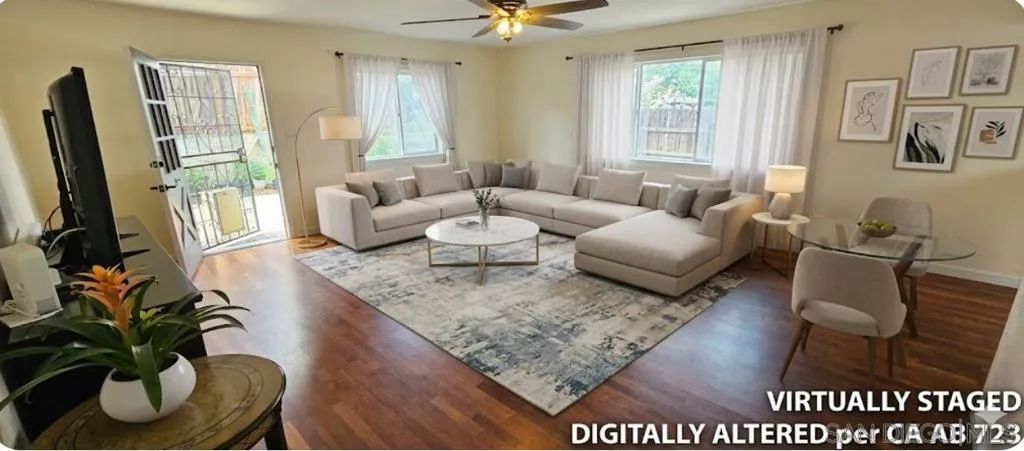 Virtually staged