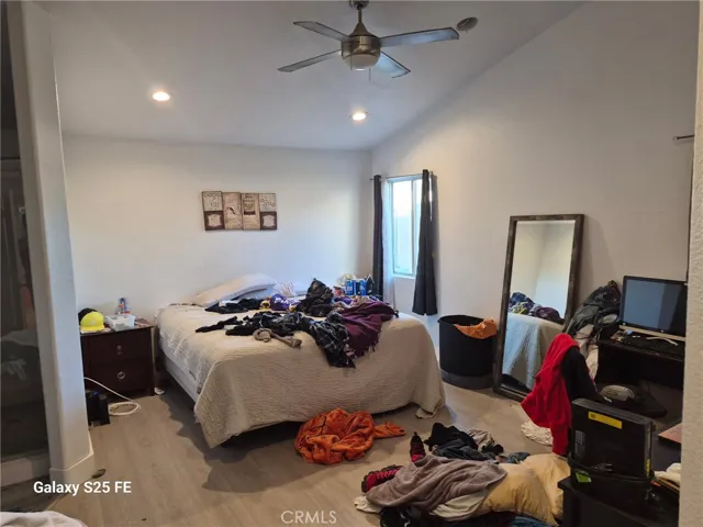 2282 N Smoketree, Rialto, California 92377