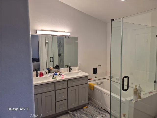 2282 N Smoketree, Rialto, California 92377