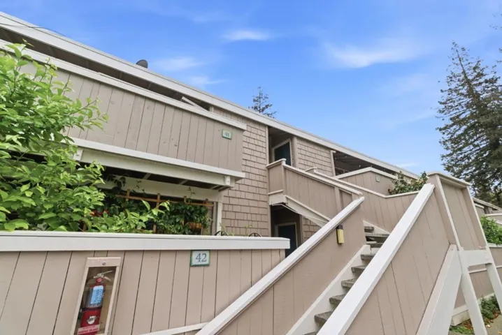 500 W Middlefield Road 41, Mountain View, California 94043