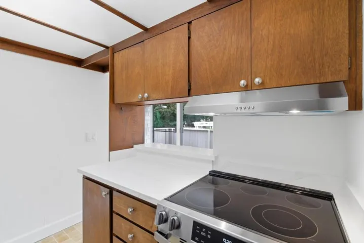 500 W Middlefield Road 41, Mountain View, California 94043