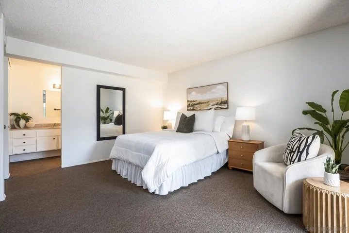 , San Diego, California 92110