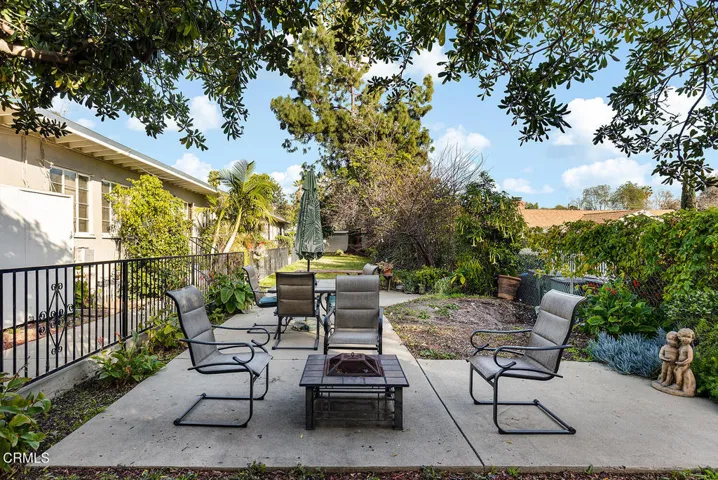 4-1500 Navarro Ave 008-mls