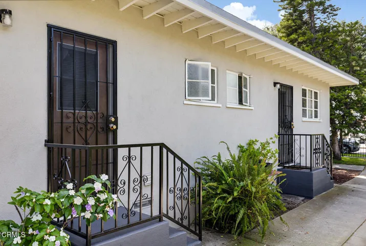 10-1500 Navarro Ave 039-mls