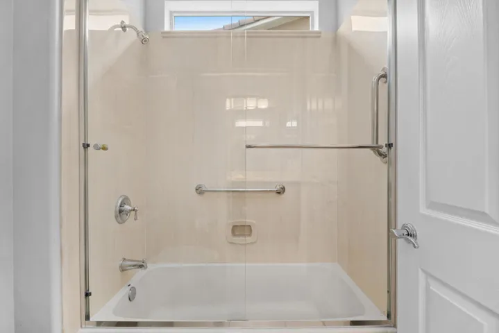 24_12044937_187403_187403-EI-124