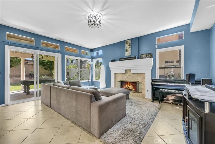 Family Room with cozy Fireplace
