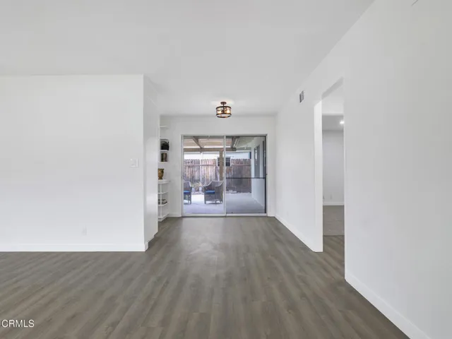 175 W Bowling Green, Port Hueneme -HsHPr