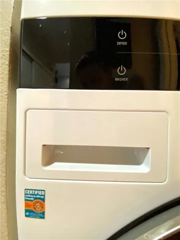 High quality full size washer with high capacity.
