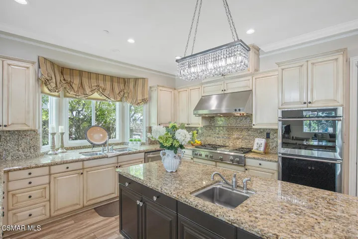 7379 Zaharias Ct Moorpark CA-large-030-0
