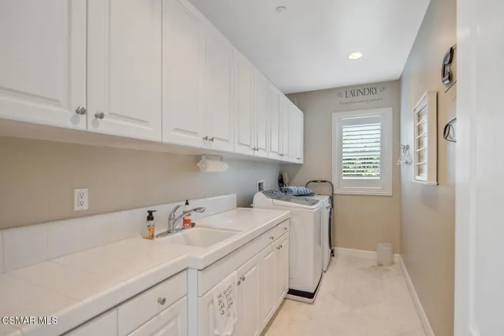 7379 Zaharias Ct Moorpark CA-large-054-1