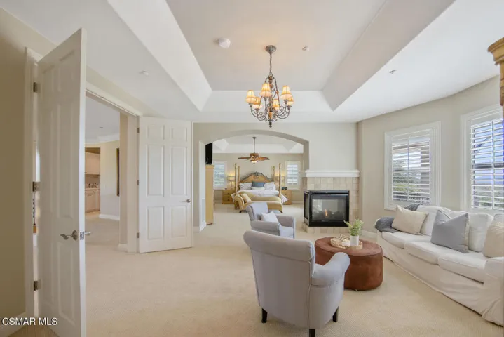 7379 Zaharias Ct Moorpark CA-large-041-0