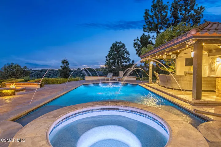 7379 Zaharias Ct Moorpark CA-large-101-1