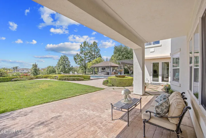 7379 Zaharias Ct Moorpark CA-large-081-0