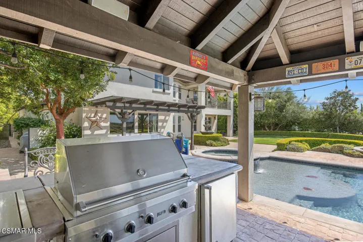 7379 Zaharias Ct Moorpark CA-large-065-1