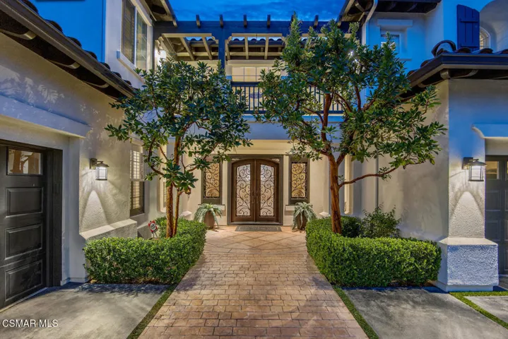 7379 Zaharias Ct Moorpark CA-large-093-1