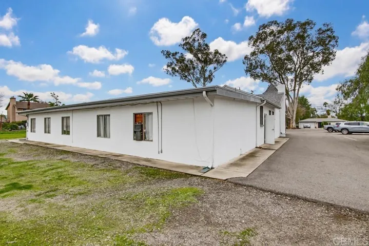 530 11th Street, Ramona, California 92065