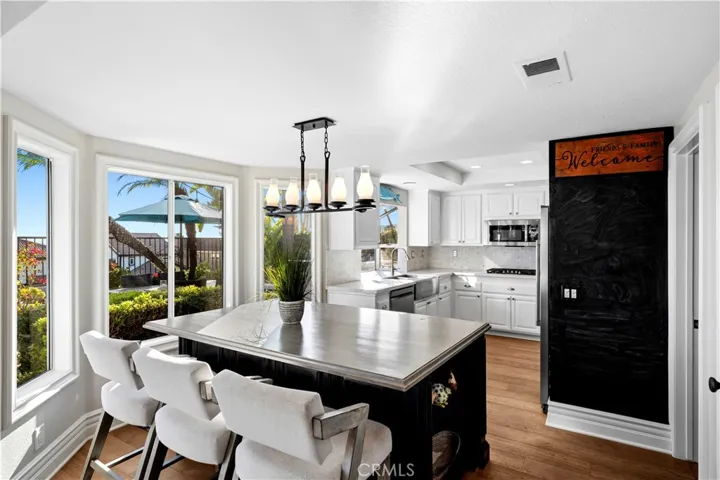 Kitchen island