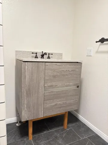 En Suite Primary Bath