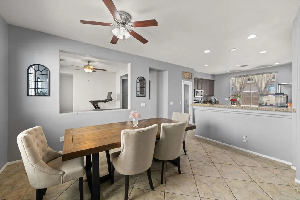 6-web-or-mls-06_46450_Calle_Raphael6