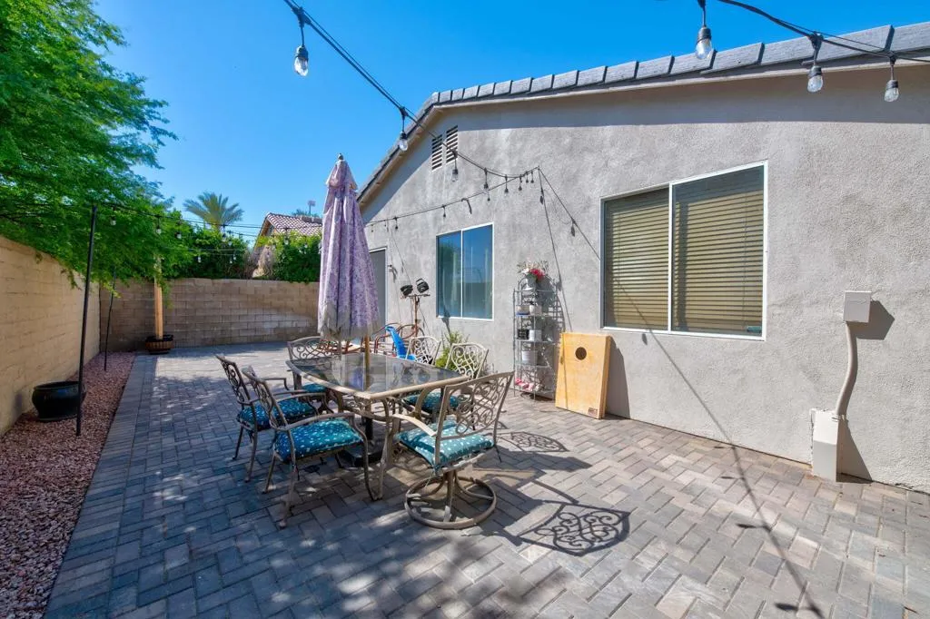 29-web-or-mls-29_46450_Calle_Raphael29