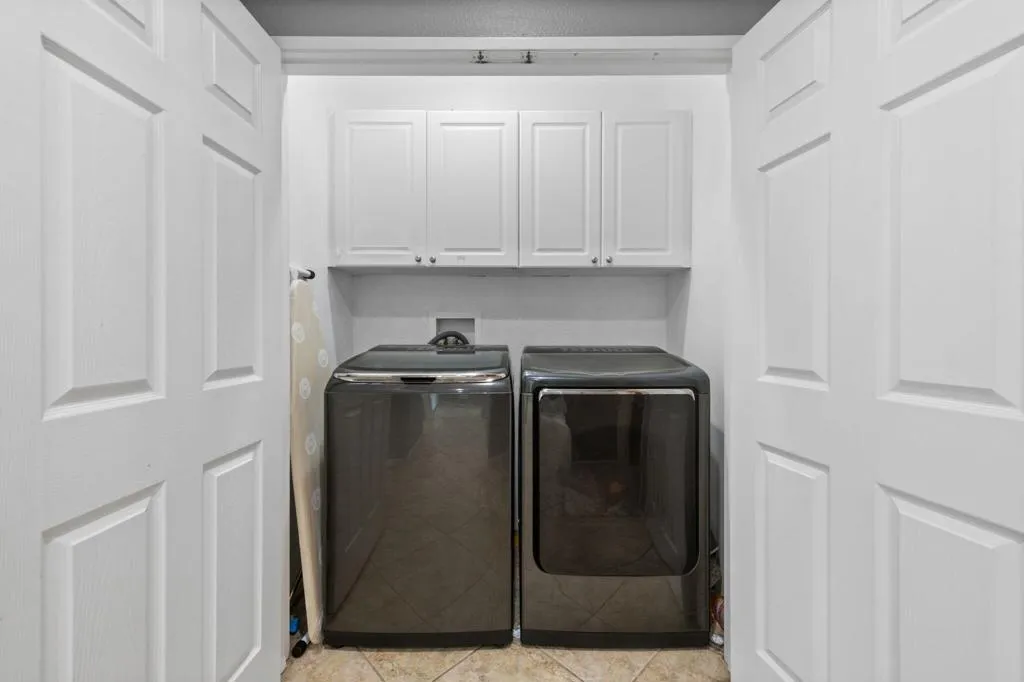 25-web-or-mls-25_46450_Calle_Raphael25