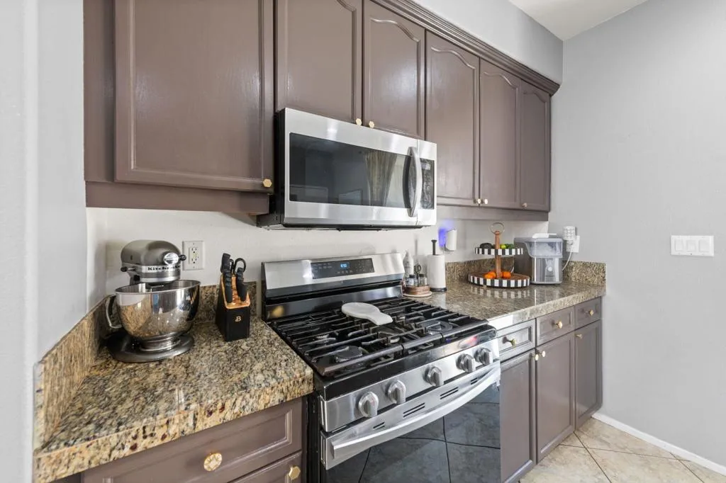 12-web-or-mls-12_46450_Calle_Raphael12