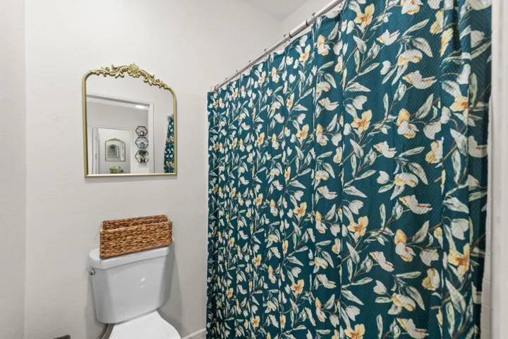 24-web-or-mls-24_46450_Calle_Raphael24