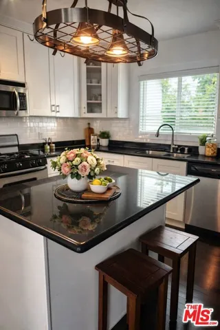 7013 Andasol Avenue, Van Nuys, California 91406