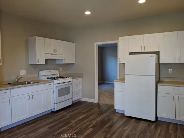 Unit 3- one bedroom- kitchen