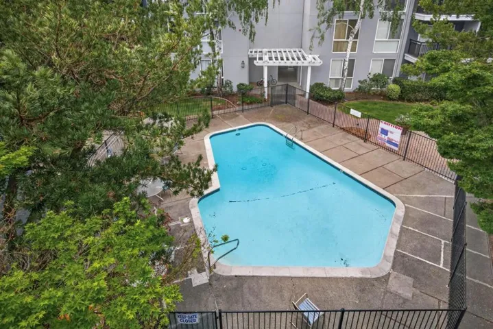 183 Del Medio Avenue 310, Mountain View, California 94040